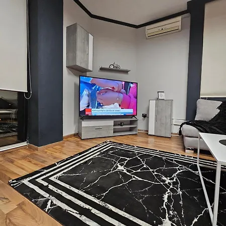 Apartment Daily 2 Tirana