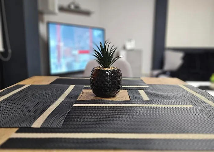 Daily 2 아파트 티라나